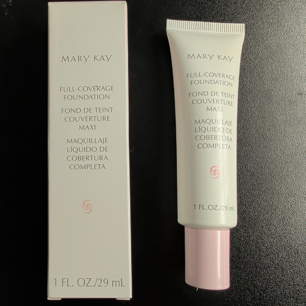 Mary Kay Full-Coverage Foundation Ivory 105 Liquid Makeup 1 fl oz 29 ml NEW